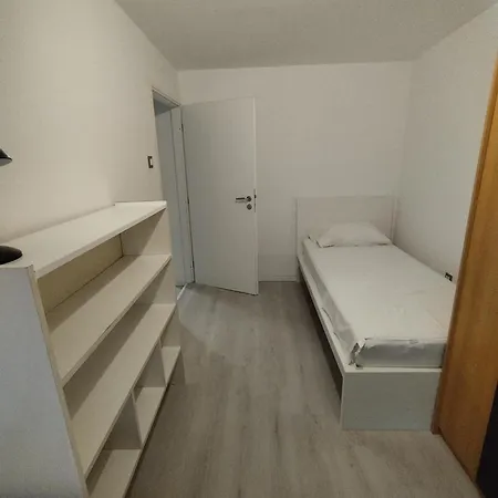 Apartman Luka Apartamento *